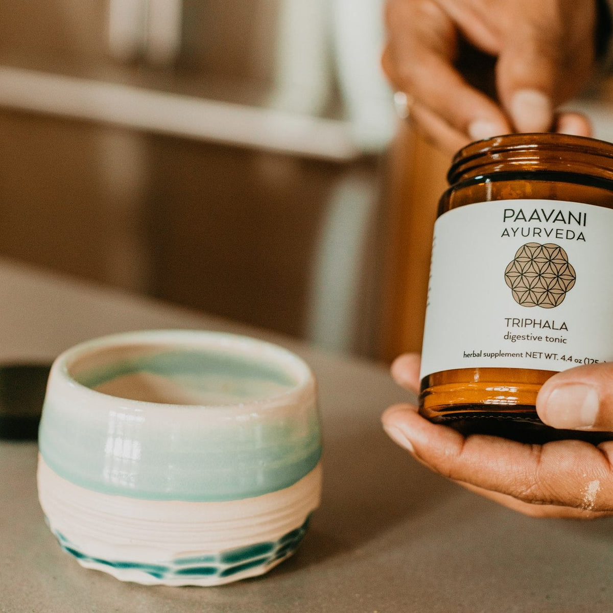 Triphala – Mezcla Ayurvédica de Superfrutas para Digestión, Desintoxicación y Bienestar